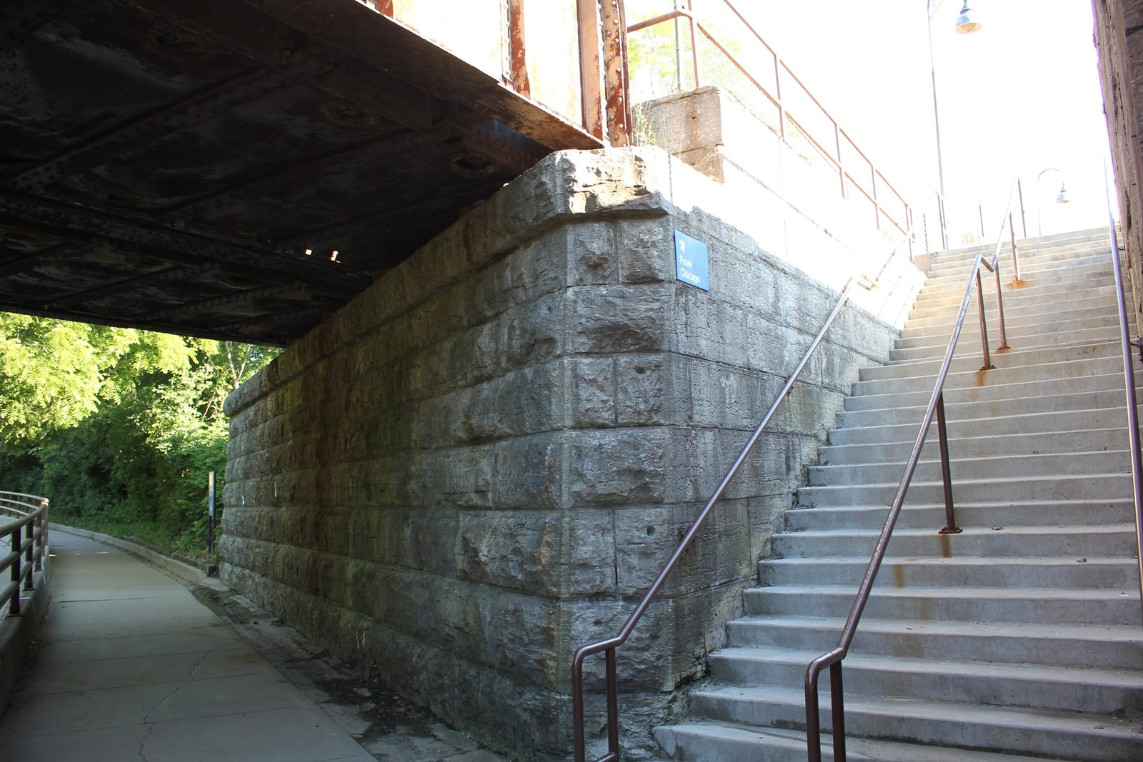 North abutment